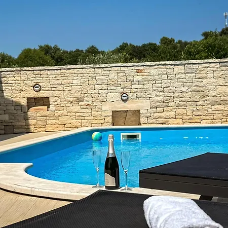 Villa Chichi