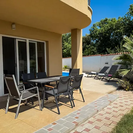 Villa Chichi *